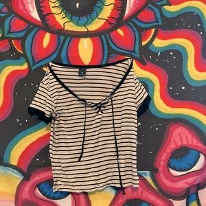 Stripped cropped shirt